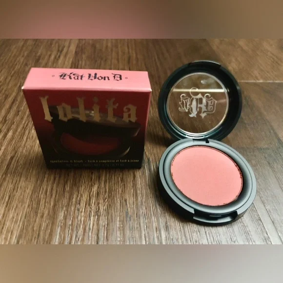 BNIB Kat Von D (KVD) Blush & Eyeshadow Compact - Mauve Rose Colour - Picture 4 of 4